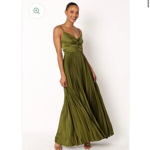 Petal & Pup Olive Pleated Maxi Dress